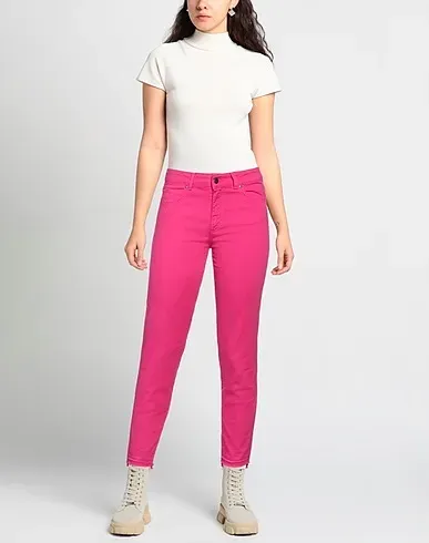 https://images.styletyx.com/images/fuchsia-cotton-twill-casual-pants-cigala-s-12914174_2.webp