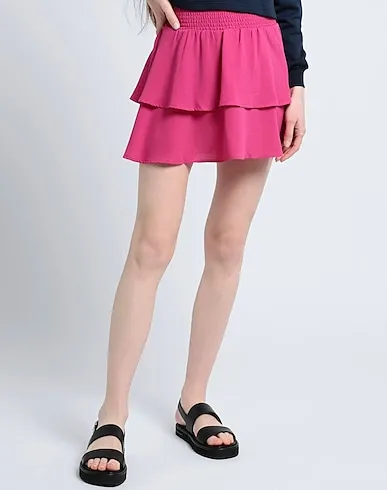 https://images.styletyx.com/images/fuchsia-crepe-mini-skirt-only-13175041_4.webp