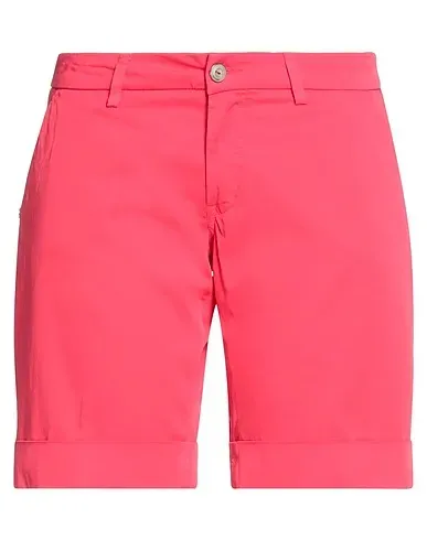 https://images.styletyx.com/images/fuchsia-gabardine-shorts-bermuda-re-hash-383243152_1.webp