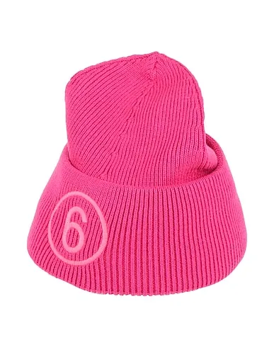 https://images.styletyx.com/images/fuchsia-knitted-hat-maison-margiela-2933556_1.webp