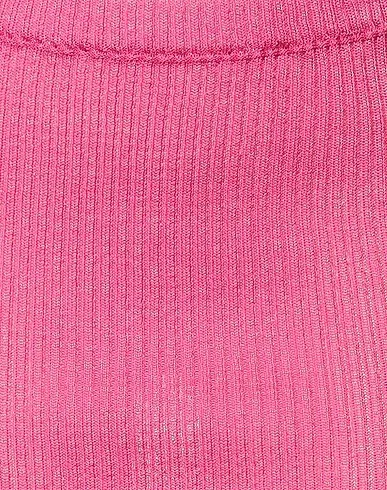 https://images.styletyx.com/images/fuchsia-knitted-mini-skirt-a-roege-hove-1004403749_4.webp