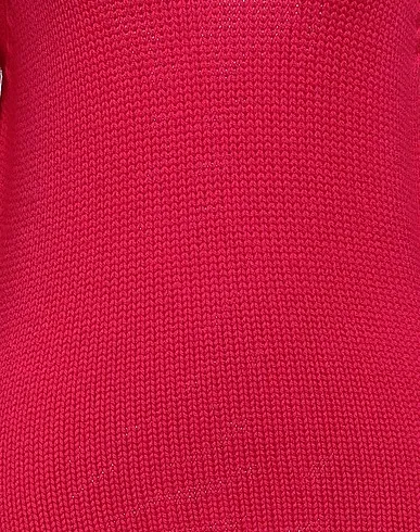 https://images.styletyx.com/images/fuchsia-knitted-turtleneck-base-1224147387_4.webp