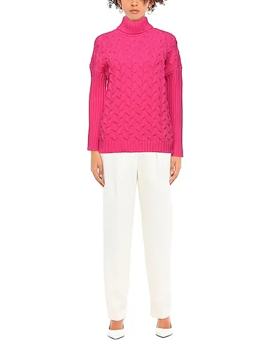 https://images.styletyx.com/images/fuchsia-knitted-turtleneck-peter-stein-1656175_2.webp