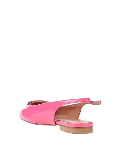 https://images.styletyx.com/images/fuchsia-leather-ballet-flats-baldinini-710508475_3.webp