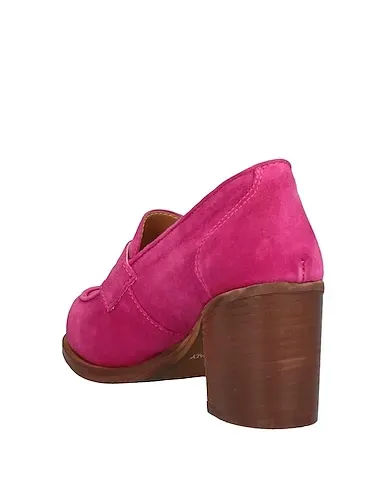 https://images.styletyx.com/images/fuchsia-leather-loafers-divine-follie-3209798_3.webp