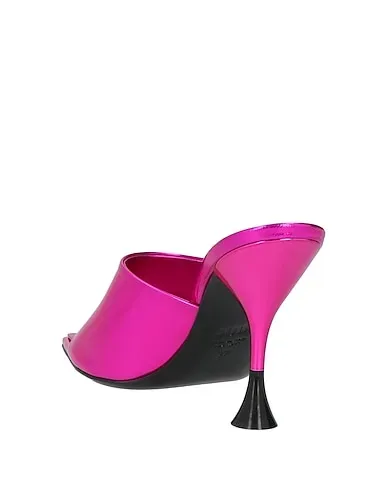 https://images.styletyx.com/images/fuchsia-leather-sandals-3juin-724122498_3.webp