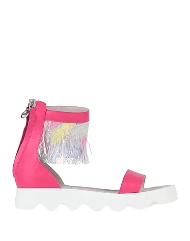 https://images.styletyx.com/images/fuchsia-leather-sandals-emilio-pucci-13121365_1.webp
