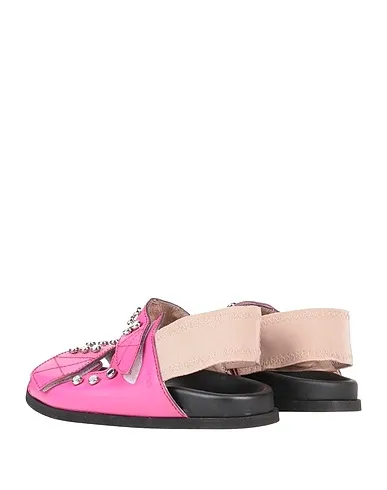 https://images.styletyx.com/images/fuchsia-leather-sandals-n21-13384706_3.webp