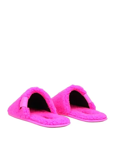 https://images.styletyx.com/images/fuchsia-mules-and-clogs-loewe-12940613_3.webp