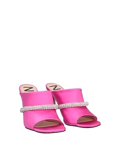 https://images.styletyx.com/images/fuchsia-satin-sandals-n21-13363954_2.webp
