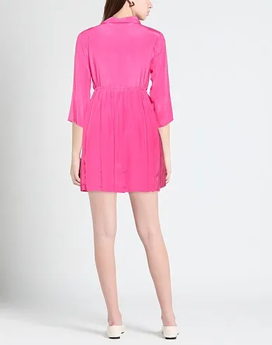 https://images.styletyx.com/images/fuchsia-satin-short-dress-emma-gaia-red-3240605_3.webp