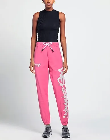 https://images.styletyx.com/images/fuchsia-sweatshirt-casual-pants-disclaimer-13160734_2.webp