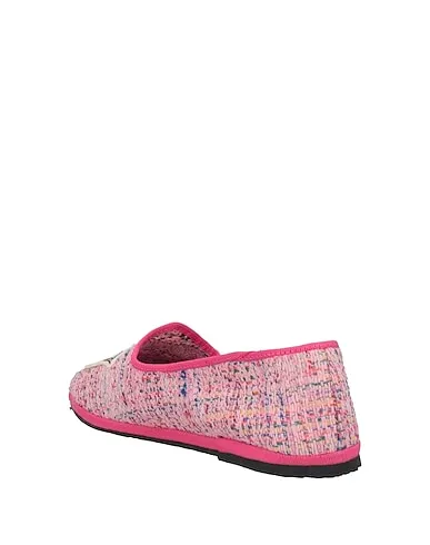 https://images.styletyx.com/images/fuchsia-tweed-loafers-shirtaporter-3205999_3.webp