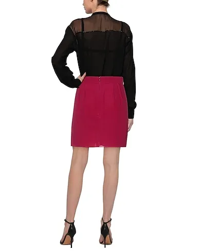 https://images.styletyx.com/images/garnet-crepe-mini-skirt-isabel-marant-1686906_3.webp