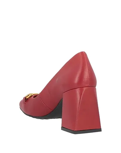 https://images.styletyx.com/images/garnet-leather-pump-elena-alberti-1553023796_3.webp