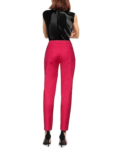 https://images.styletyx.com/images/garnet-plain-weave-casual-pants-marciano-82179295_3.webp