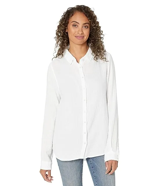 https://images.styletyx.com/images/gauze-long-sleeve-taylor-shirt-dylan-by-true-grit-12965780_1.webp