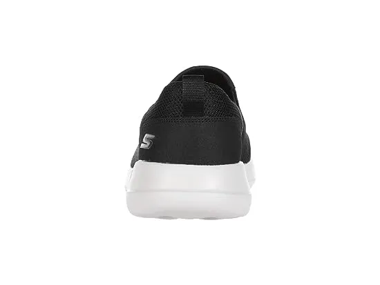https://images.styletyx.com/images/go-walk-max-clinched-skechers-performance-2025011_5.webp