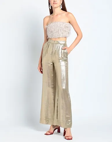 https://images.styletyx.com/images/gold-crepe-casual-pants-alberta-ferretti-1225146839_2.webp
