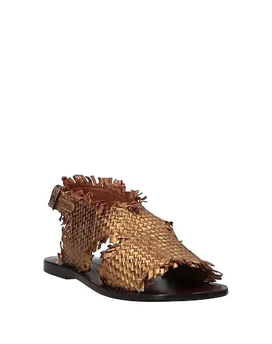 https://images.styletyx.com/images/gold-leather-sandals-strategia-13052385_2.webp