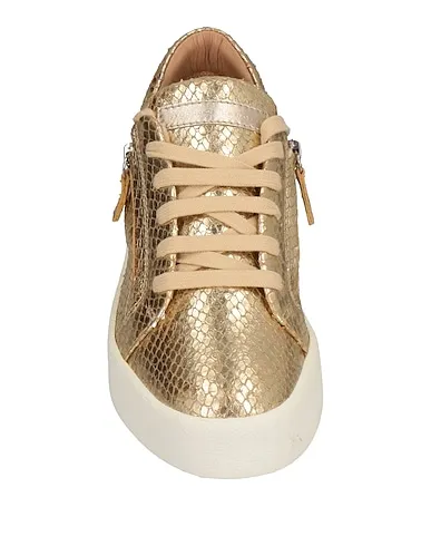 https://images.styletyx.com/images/gold-leather-sneakers-giuseppe-zanotti-874959819_4.webp
