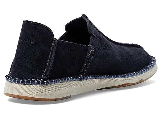 https://images.styletyx.com/images/gorsky-step-clarks-15831091_5.webp
