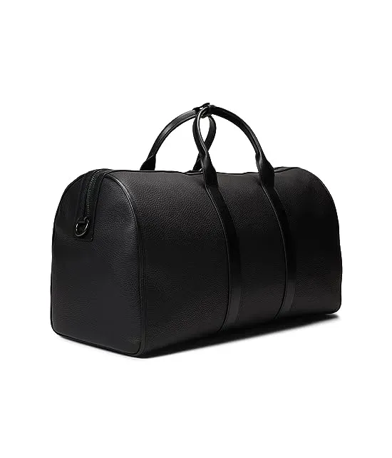 https://images.styletyx.com/images/gotham-duffel-coach-2634350_2.webp