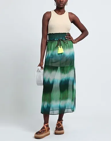 https://images.styletyx.com/images/green-chiffon-maxi-skirts-pepita-13329795_2.webp