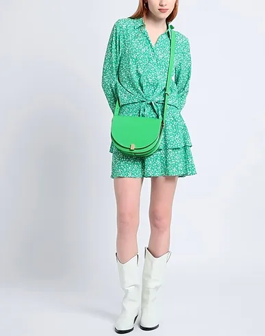 https://images.styletyx.com/images/green-crepe-mini-skirt-only-13177379_4.webp