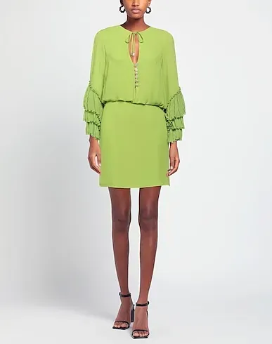 https://images.styletyx.com/images/green-crepe-short-dress-gil-santucci-3052144_2.webp