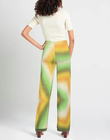 https://images.styletyx.com/images/green-knitted-casual-pants-floor-13048993_3.webp
