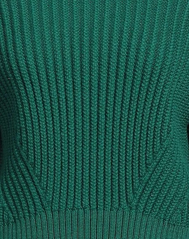 https://images.styletyx.com/images/green-knitted-sweater-ami-alexandre-mattiussi-1005107546_4.webp