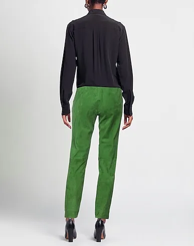 https://images.styletyx.com/images/green-leather-casual-pants-h8li-paris-1009982686_3.webp