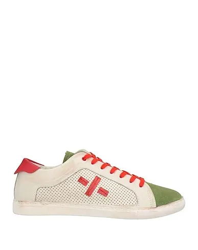 https://images.styletyx.com/images/green-leather-sneakers-wally-walker-13353014_1.webp