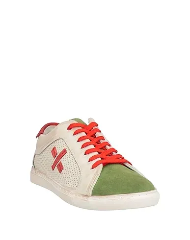 https://images.styletyx.com/images/green-leather-sneakers-wally-walker-13353014_2.webp