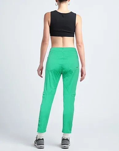 https://images.styletyx.com/images/green-plain-weave-casual-pants-manila-grace-denim-13404113_3.webp