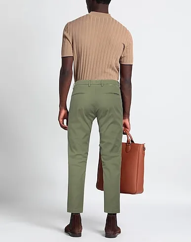 https://images.styletyx.com/images/green-plain-weave-casual-pants-michael-coal-13318884_3.webp
