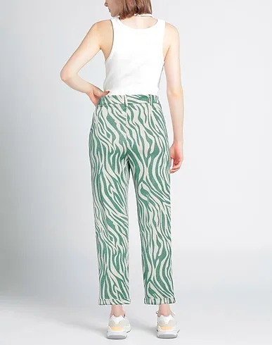 https://images.styletyx.com/images/green-plain-weave-casual-pants-silvian-heach-13242409_3.webp