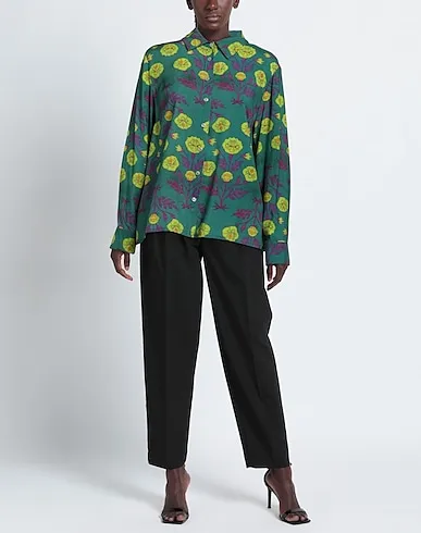 https://images.styletyx.com/images/green-plain-weave-floral-shirts-blouses-wu-side-1006539389_2.webp