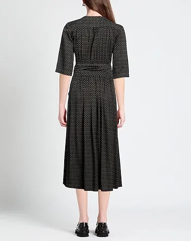 https://images.styletyx.com/images/green-plain-weave-midi-dress-thinking-mu-1533132301_3.webp
