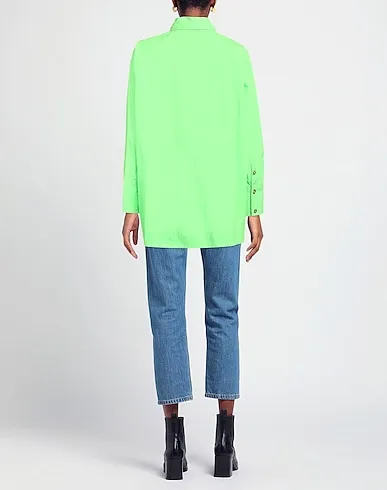 https://images.styletyx.com/images/green-plain-weave-solid-color-shirts-blouses-ganni-2884619_3.webp