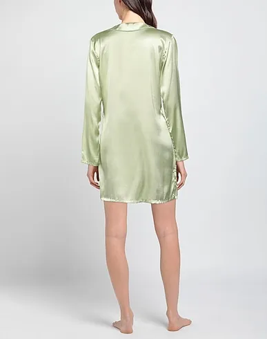 https://images.styletyx.com/images/green-satin-sleepwear-verdissima-3102006_3.webp