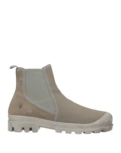 https://images.styletyx.com/images/grey-canvas-boots-goosecraft-12982450_1.webp