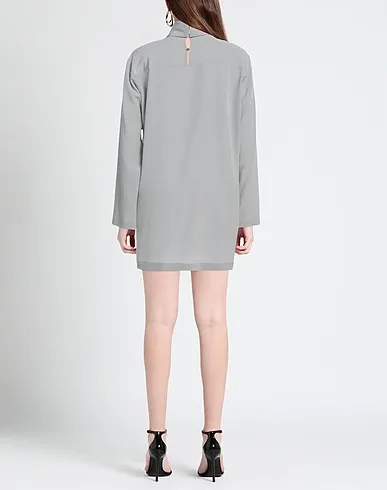 https://images.styletyx.com/images/grey-crepe-short-dress-aspesi-1005449166_3.webp