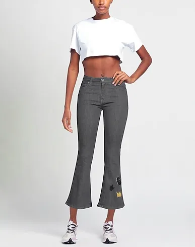 https://images.styletyx.com/images/grey-denim-denim-pants-alessandro-dell-acqua-2248991_2.webp