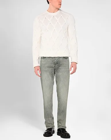 https://images.styletyx.com/images/grey-denim-denim-pants-han-kjobenhavn-3213345_2.webp