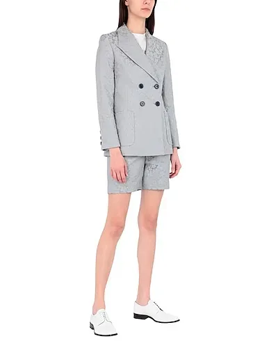 https://images.styletyx.com/images/grey-gabardine-blazer-double-breasted-jacket-daisy-alexachung-1567898_2.webp