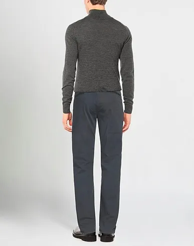 https://images.styletyx.com/images/grey-gabardine-casual-pants-gio-zubon-2152707_3.webp