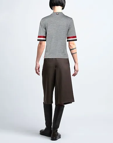 https://images.styletyx.com/images/grey-jersey-t-shirt-thom-browne-1223830856_3.webp