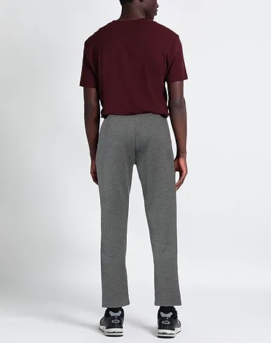 https://images.styletyx.com/images/grey-knitted-casual-pants-suite-191-1492521272_3.webp